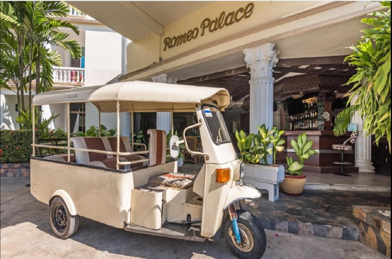 Hotel Romeo Palace Паттайя Экстерьер фото